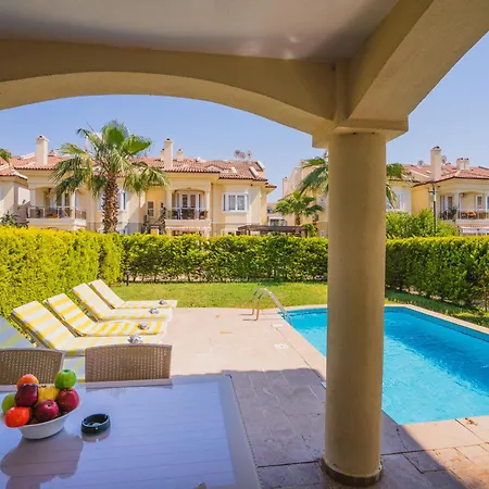 بيت للعطل De Denize Sifir 8 Kisilik
