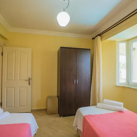 Semesterbostad De Denize Sifir 8 Kisilik *